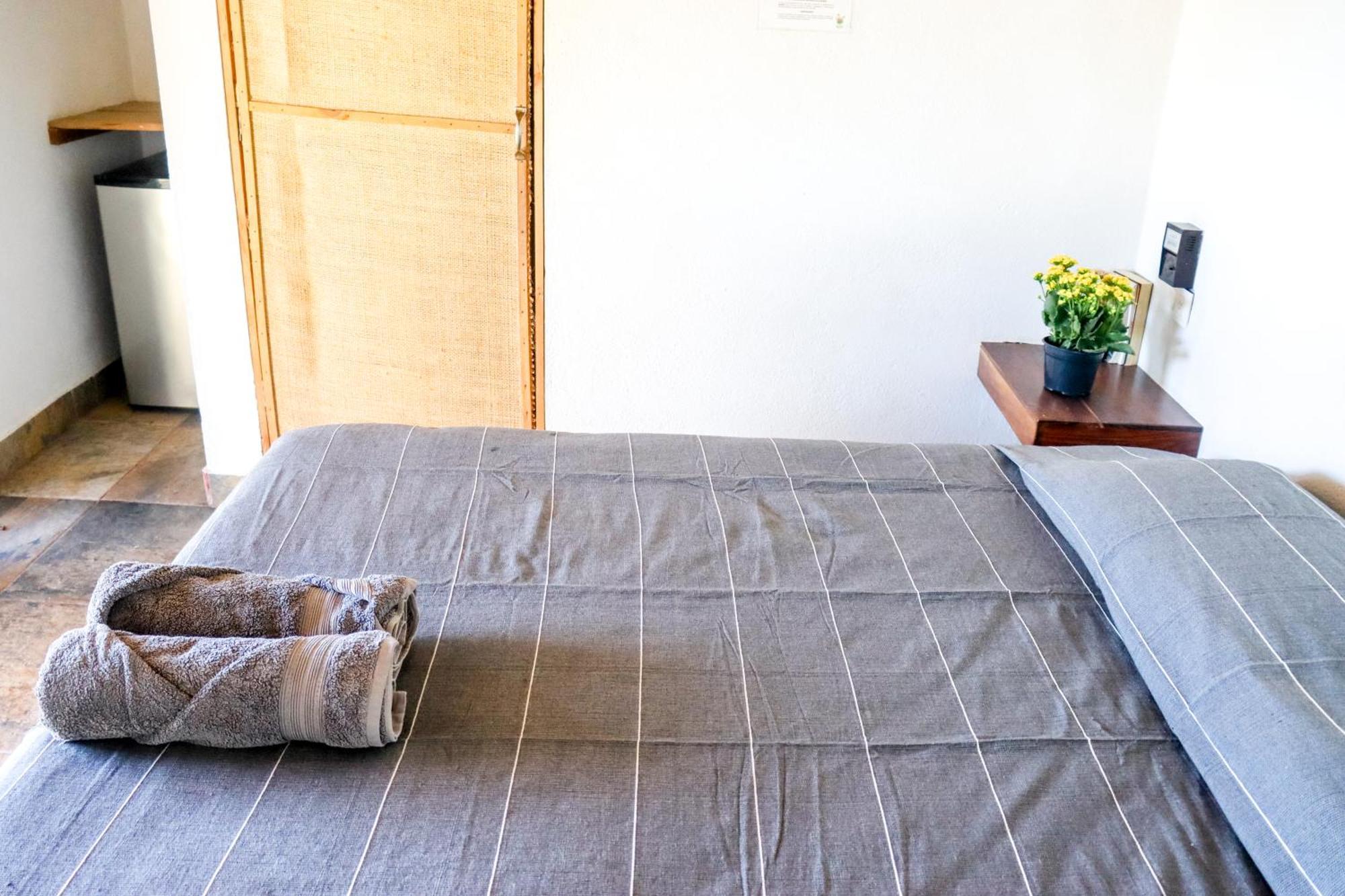 La Aldea Zipolite Hotel Bagian luar foto