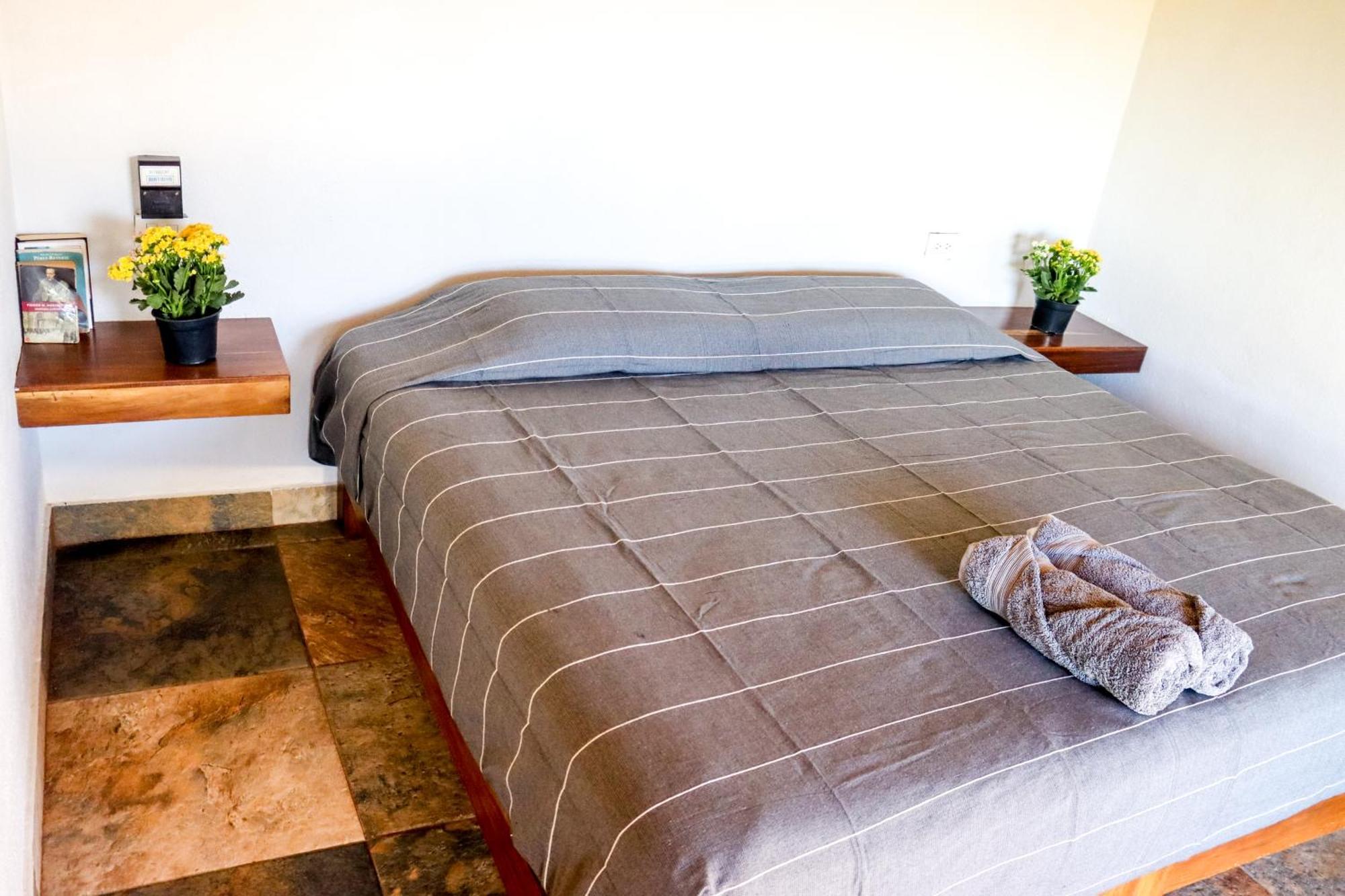 La Aldea Zipolite Hotel Bagian luar foto